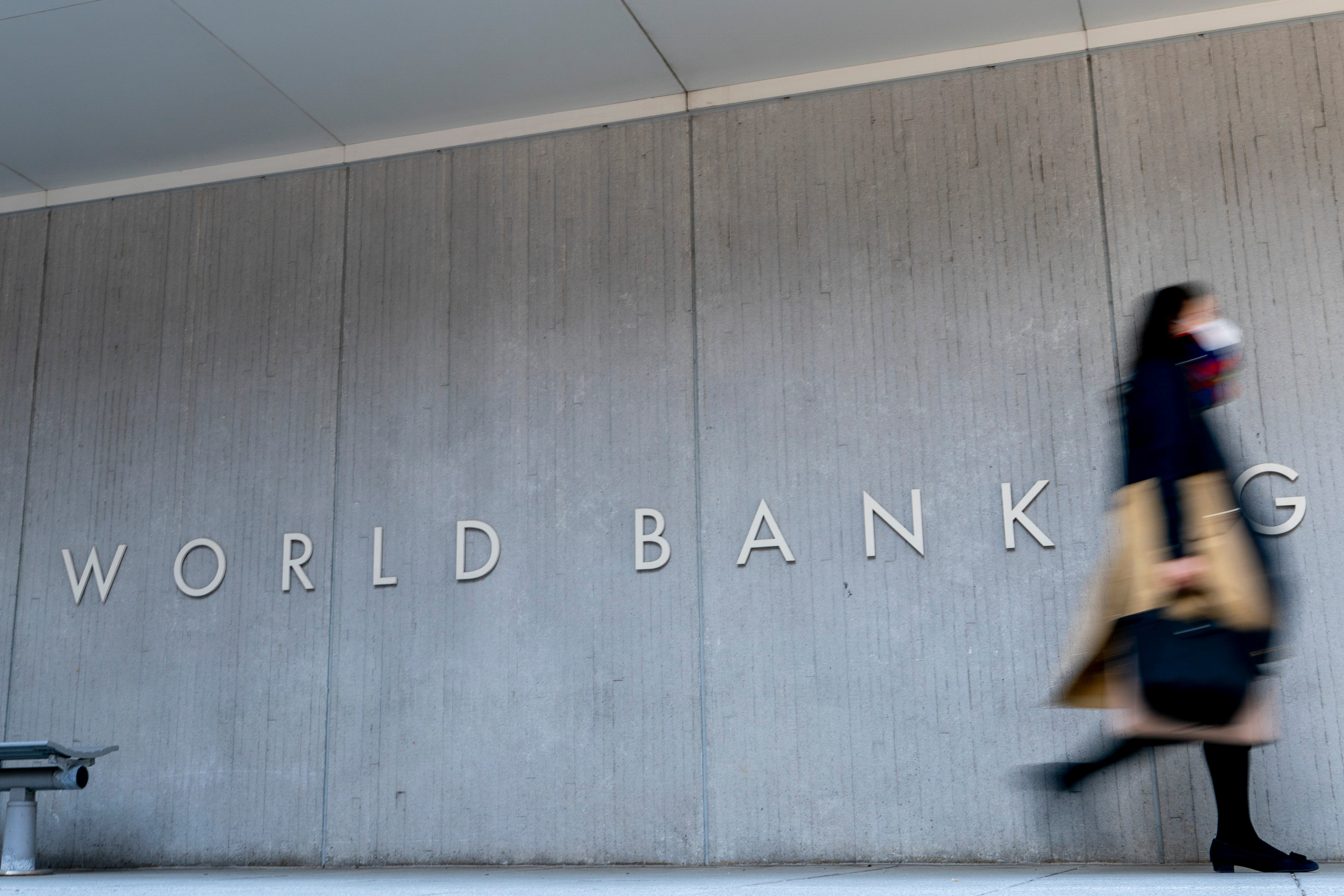 <p>The World Bank building in Washington </p>