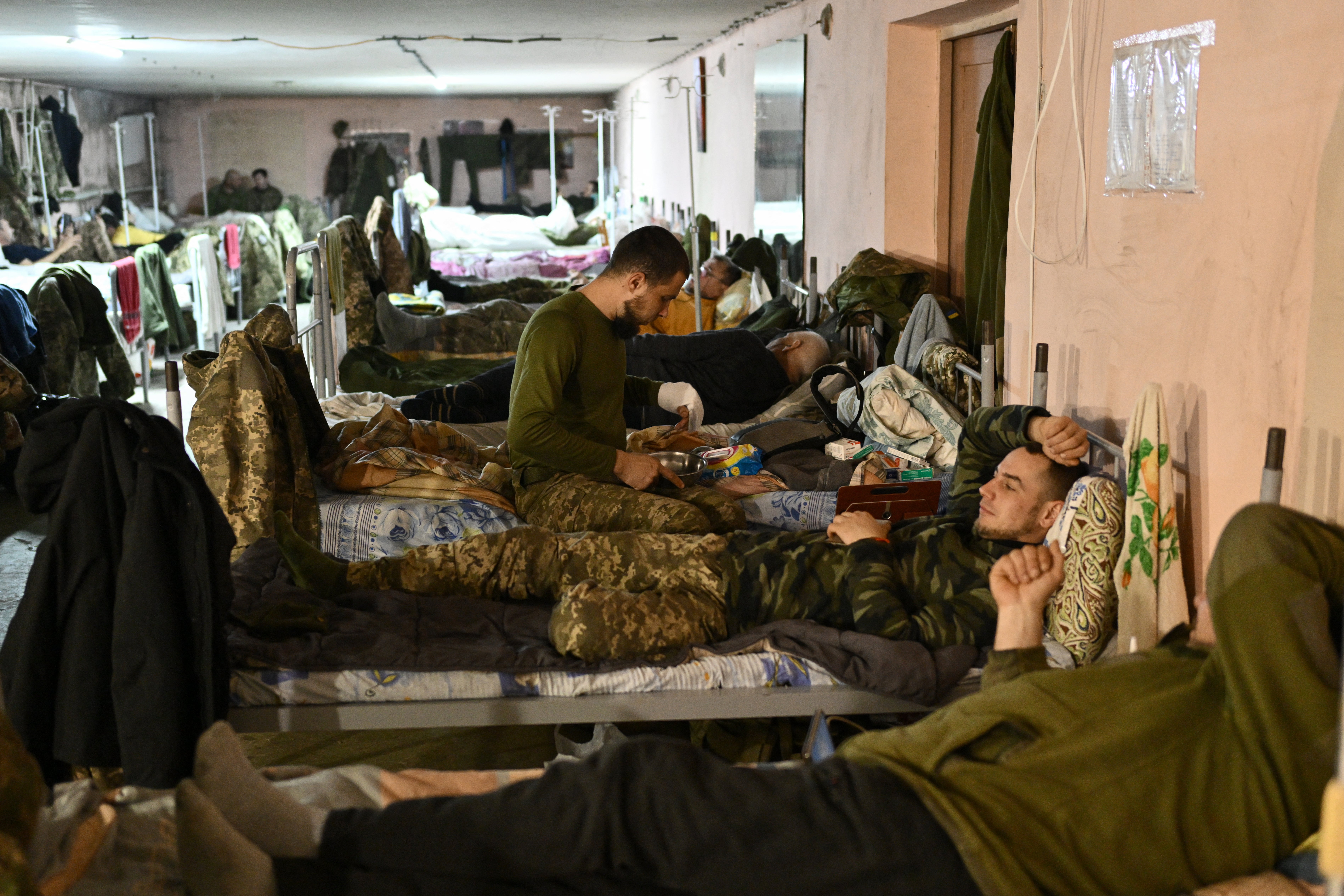 <p>Ukrainian servicemen who sustained concussions or minor injuries are recovering in a field hospital near a frontline in the Donetsk region</p>