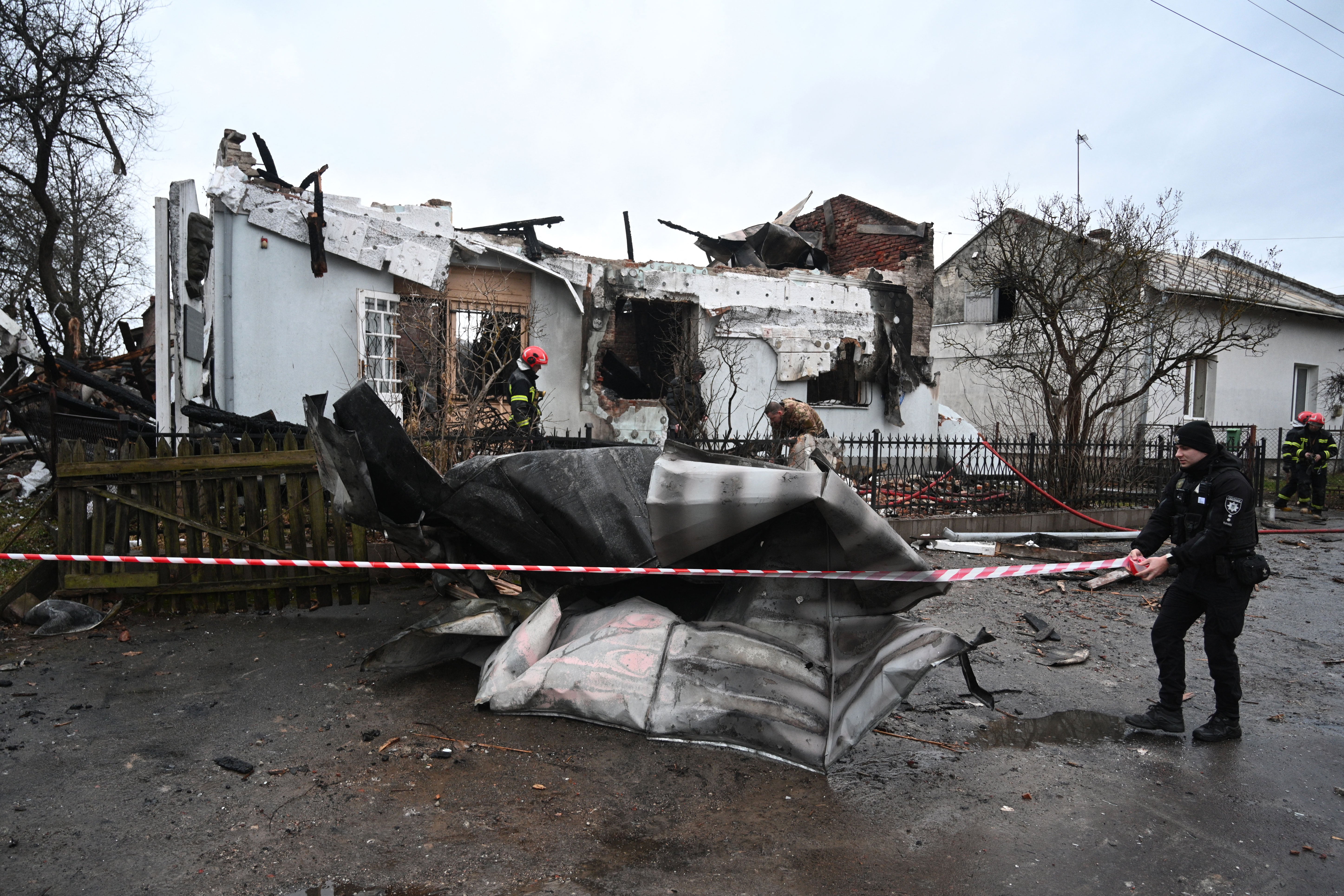 

<p>Ukrainian firefighters inspect the destroyed building of the Shukhevych Museum</p>
<p>” height=”3858″ width=”5787″ layout=”responsive” i-amphtml-layout=”responsive”><i-amphtml-sizer slot=