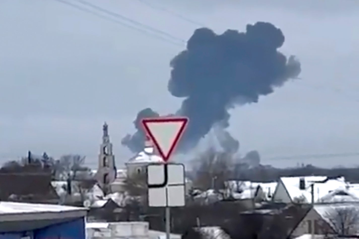 

<p>CORRECTION Russia Warplane Crash</p>
<p>” height=”950″ width=”1425″ layout=”responsive” i-amphtml-layout=”responsive”><i-amphtml-sizer slot=