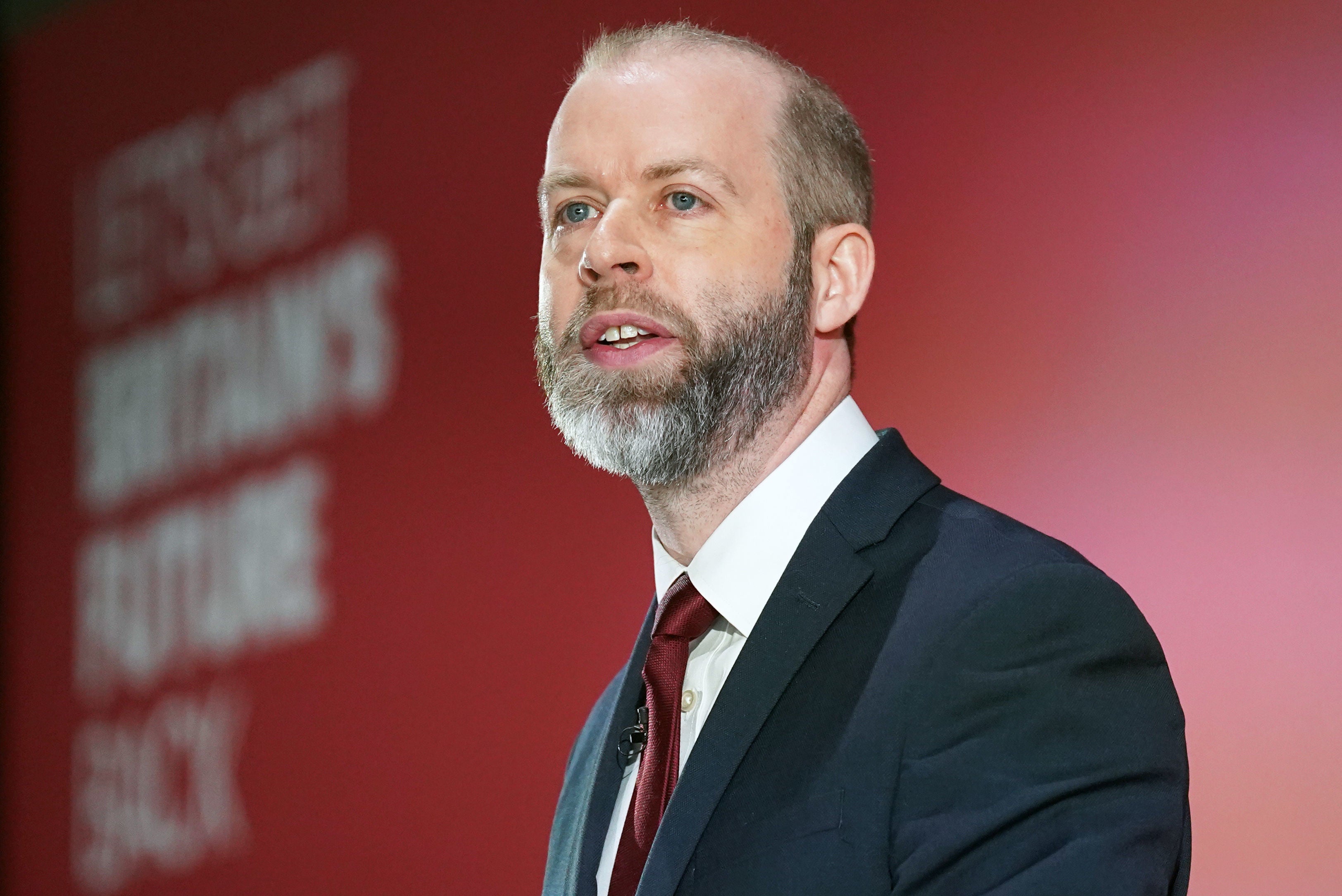 

<p>Jonathan Reynolds said Labour will ‘modernise’ the non-dom tax loophole  </p>
<p>” height=”2168″ width=”3248″ layout=”responsive” i-amphtml-layout=”responsive”><i-amphtml-sizer slot=