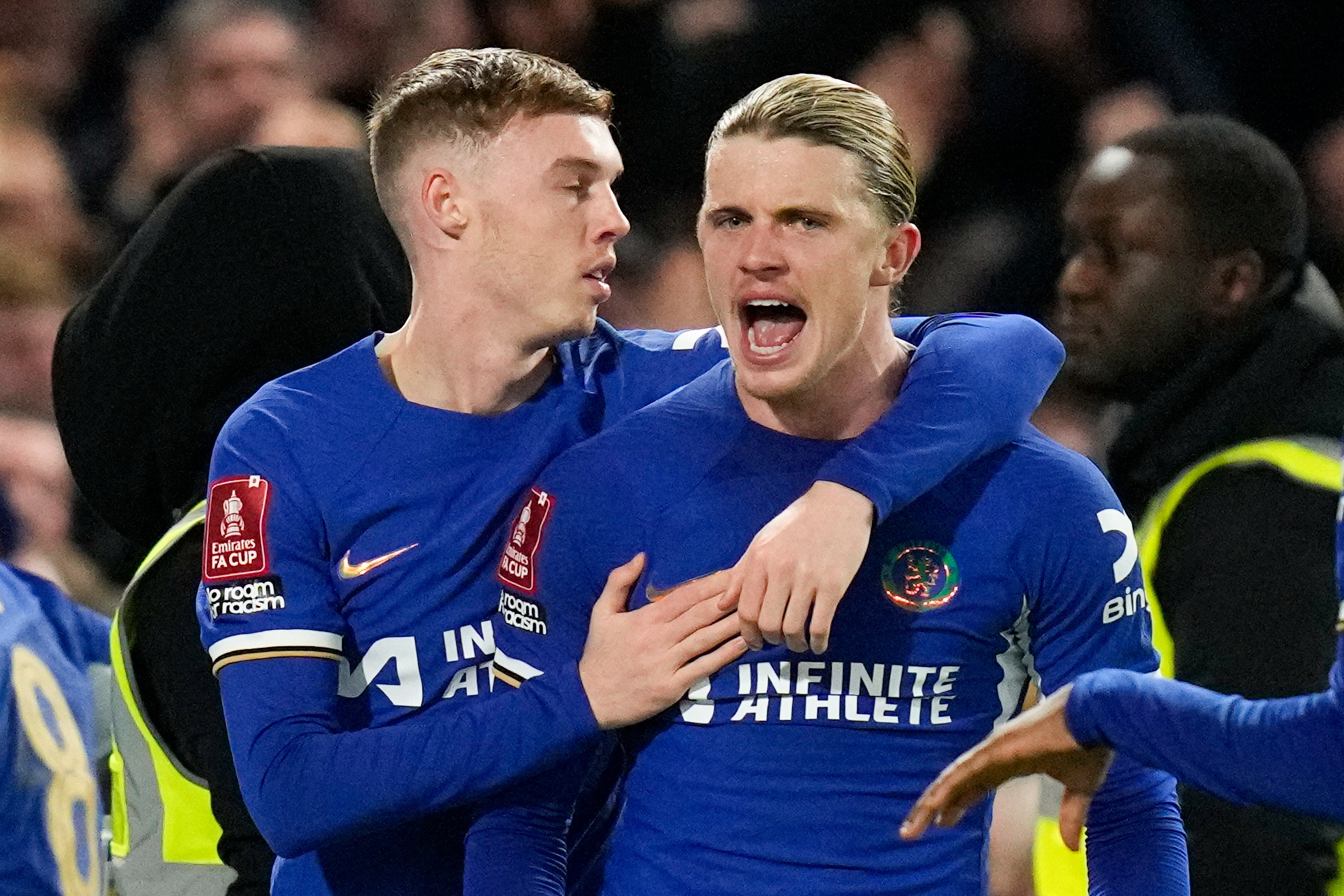 

<p>Conor Gallagher came off the bench to win the game in the dying moments</p>
<p>” height=”2501″ width=”3751.5″ layout=”responsive” data-hero i-amphtml-ssr i-amphtml-layout=”responsive”><i-amphtml-sizer slot=