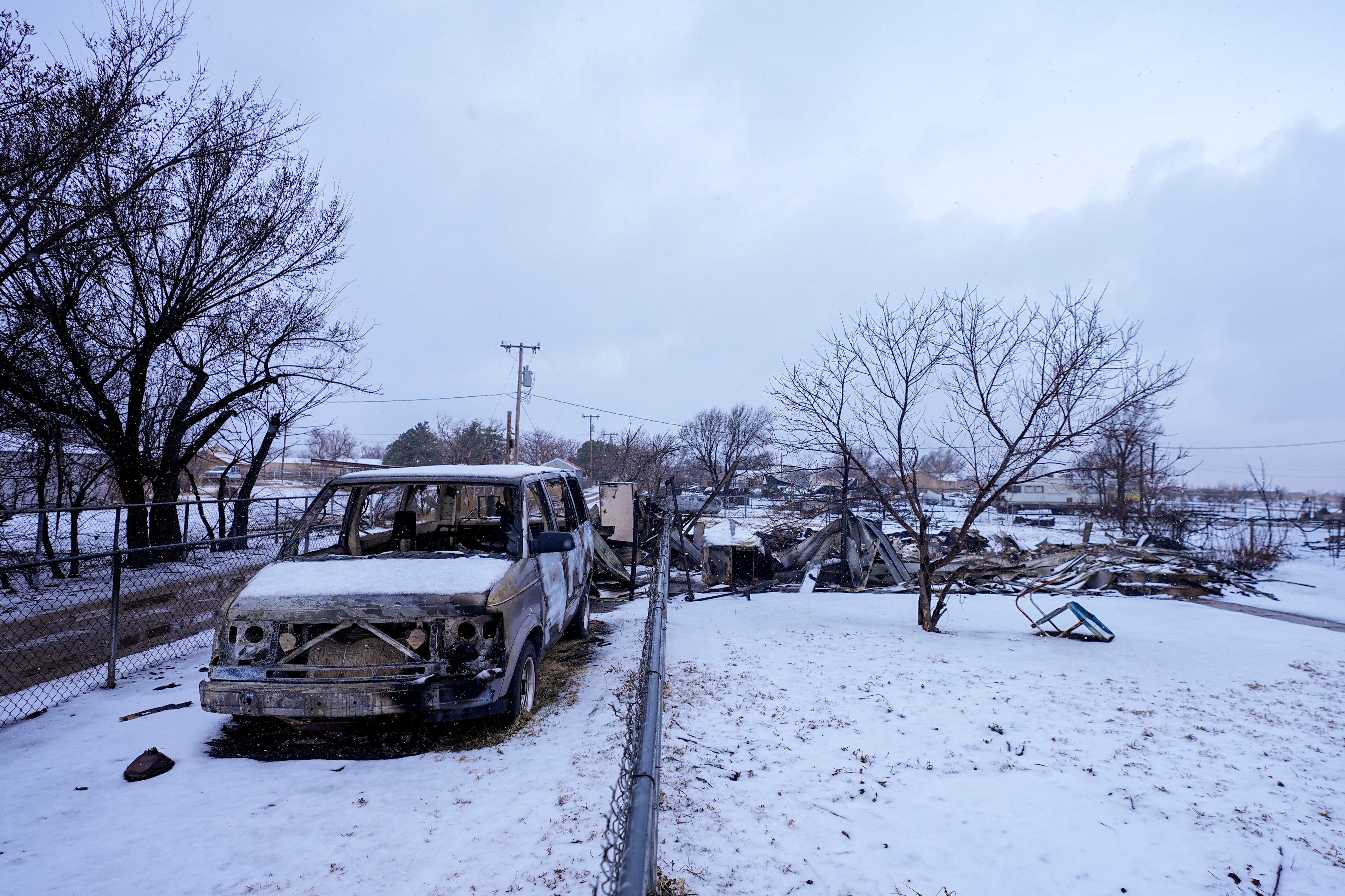 

<p>A scorched car sits under a blanket of snow in Stinnett, Texas on Thursday</p>
<p>” height=”3270″ width=”4905″ layout=”responsive” i-amphtml-layout=”responsive”><i-amphtml-sizer slot=