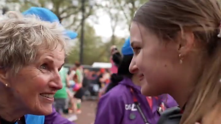 Moment oldest and youngest London Marathon runners meet, separated by 63-year age gap