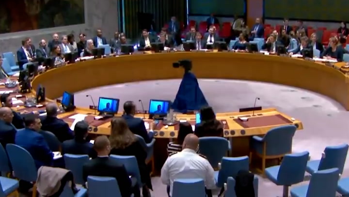 Watch moment earthquake rocks UN Security Council meeting in New York