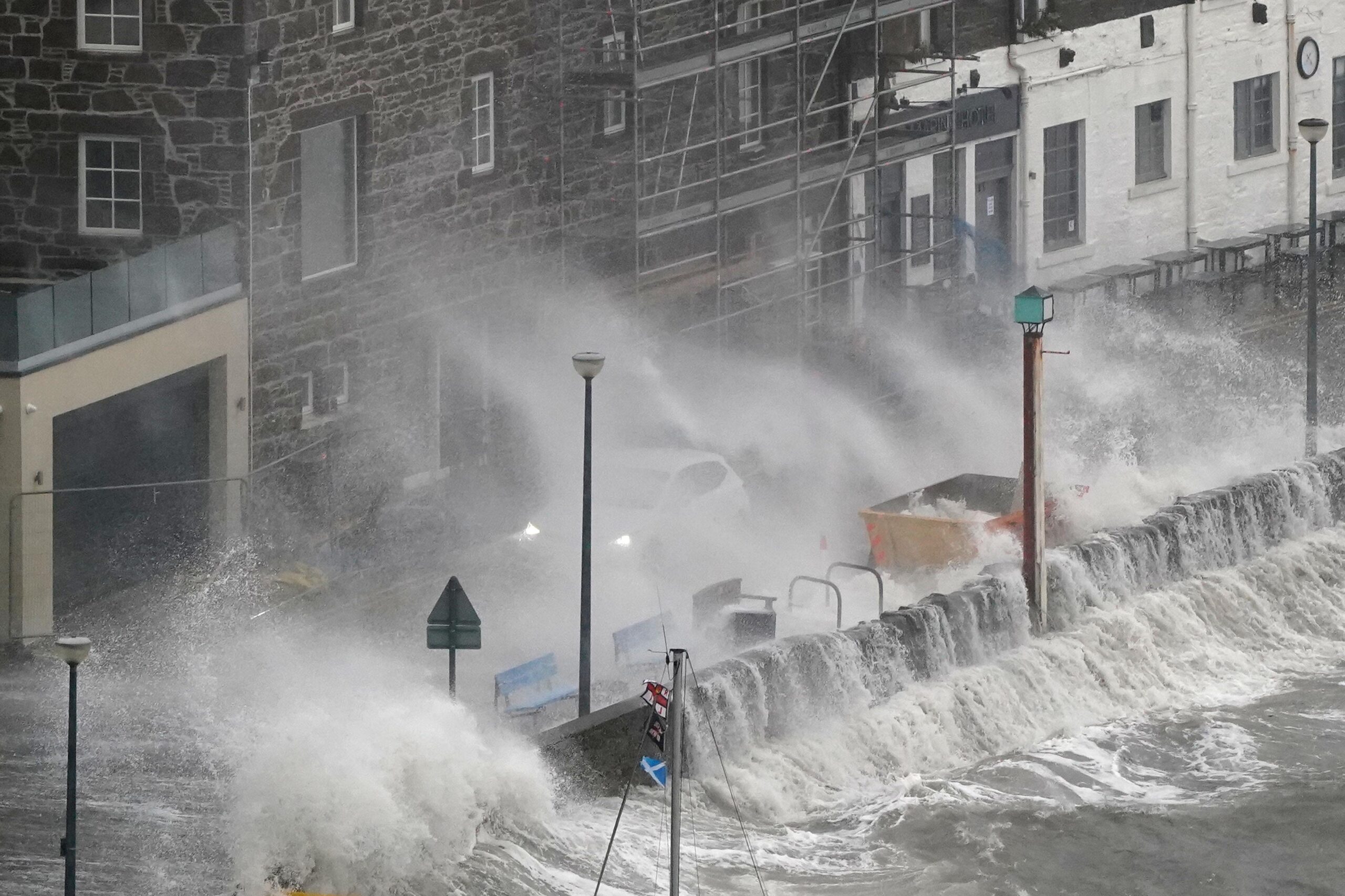 Storm Ashley - live: ‘Danger to life’ warning as UK to be hit by 80mph winds