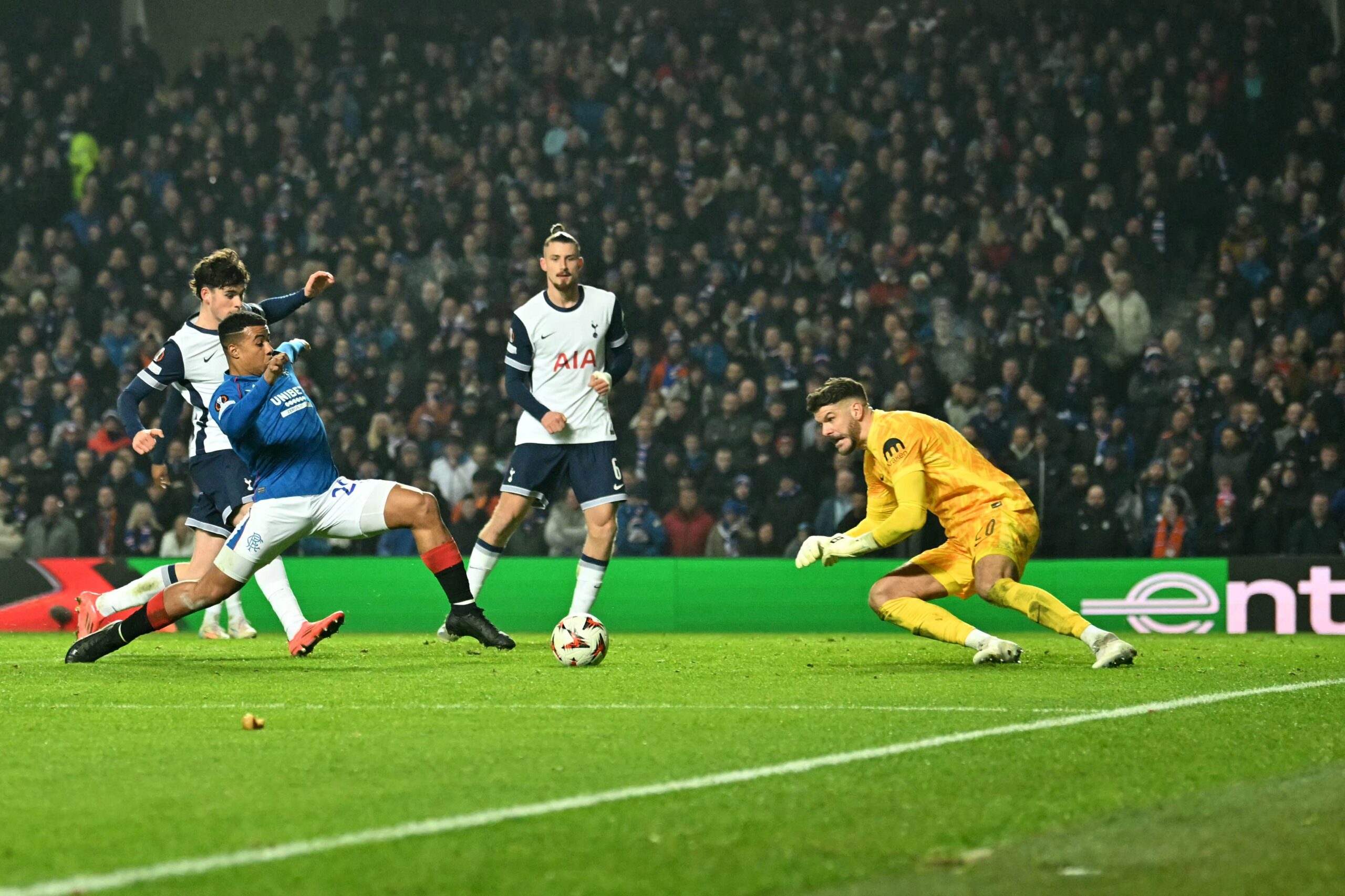 Rangers draw with Tottenham in thrilling Europa League clash - follow live