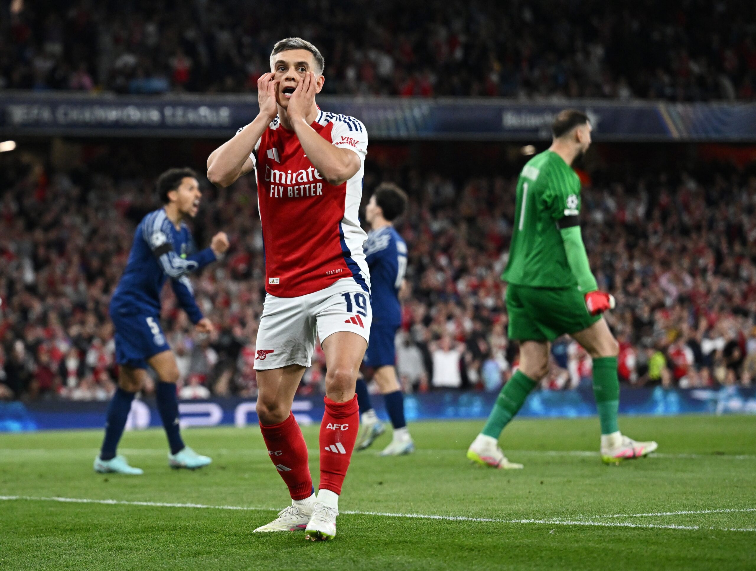 Arsenal v PSG LIVE: Champions League latest score and updates from semi-final