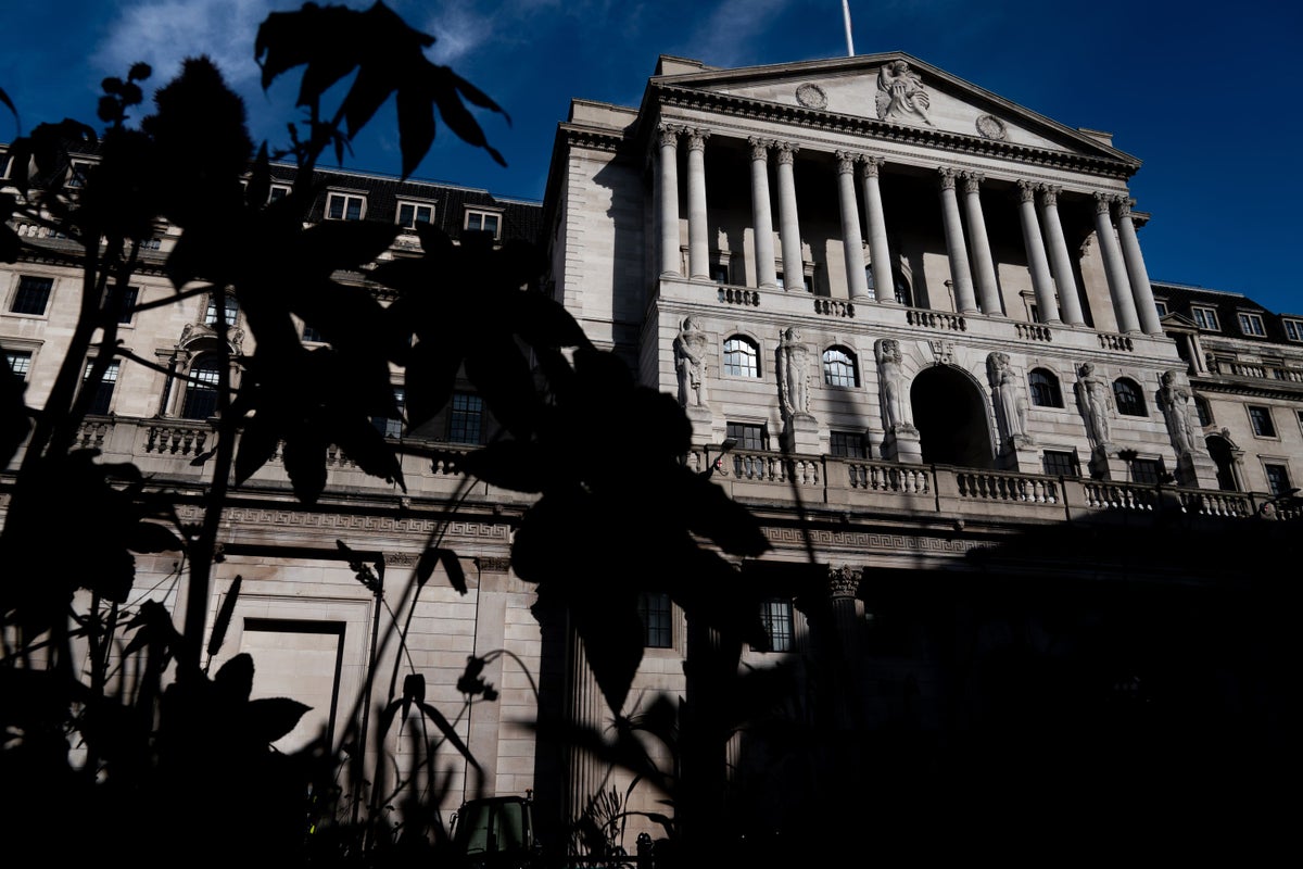 Bank of England cuts interest rates again in boost to businesses