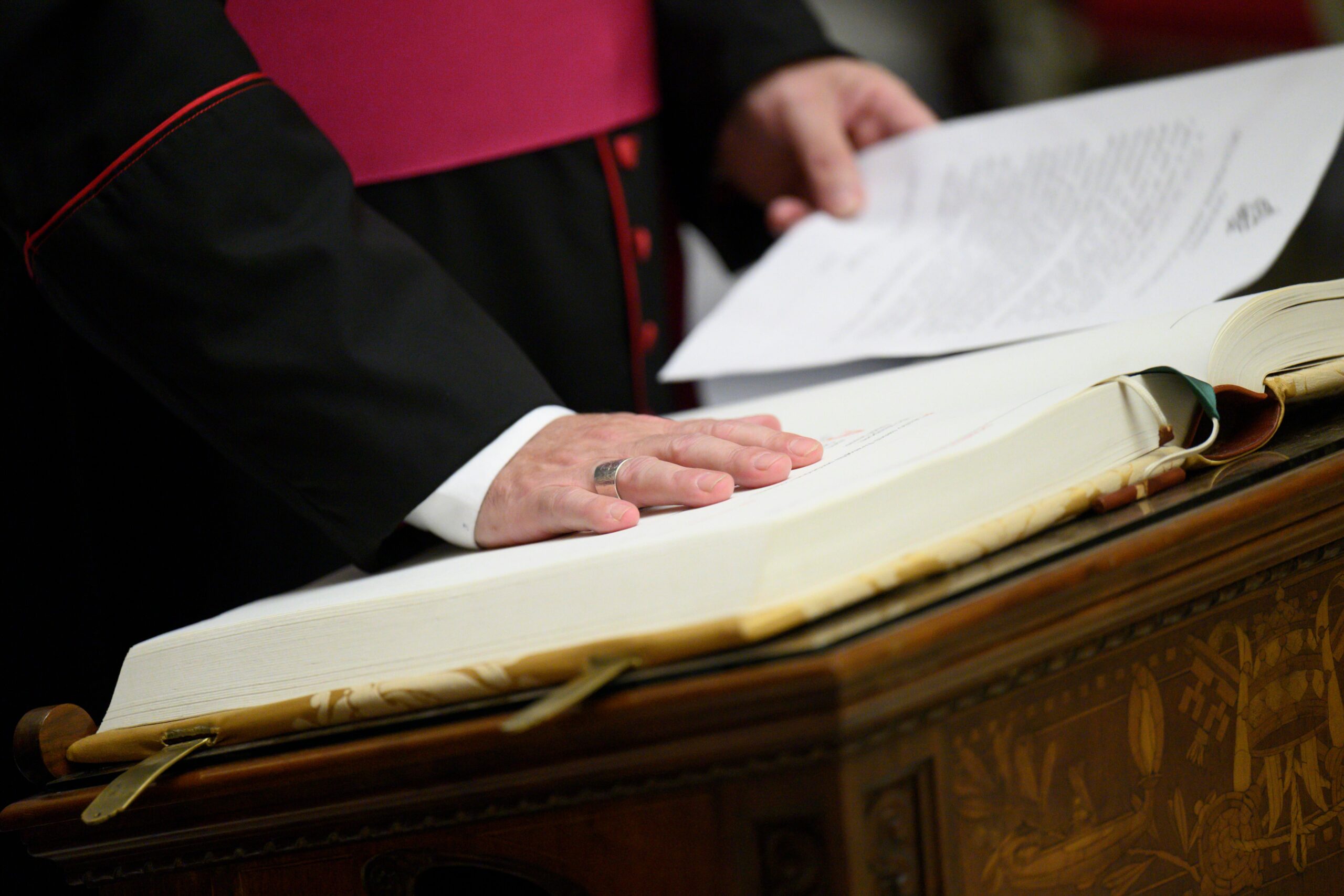Conclave live: Speculation grows over who will be Pope while cardinals gather