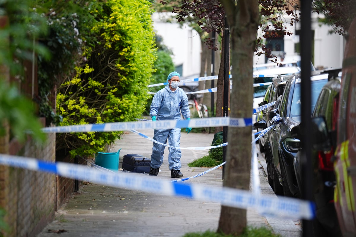 Counter-terror police probe suspected arson attacks on homes linked to Keir Starmer