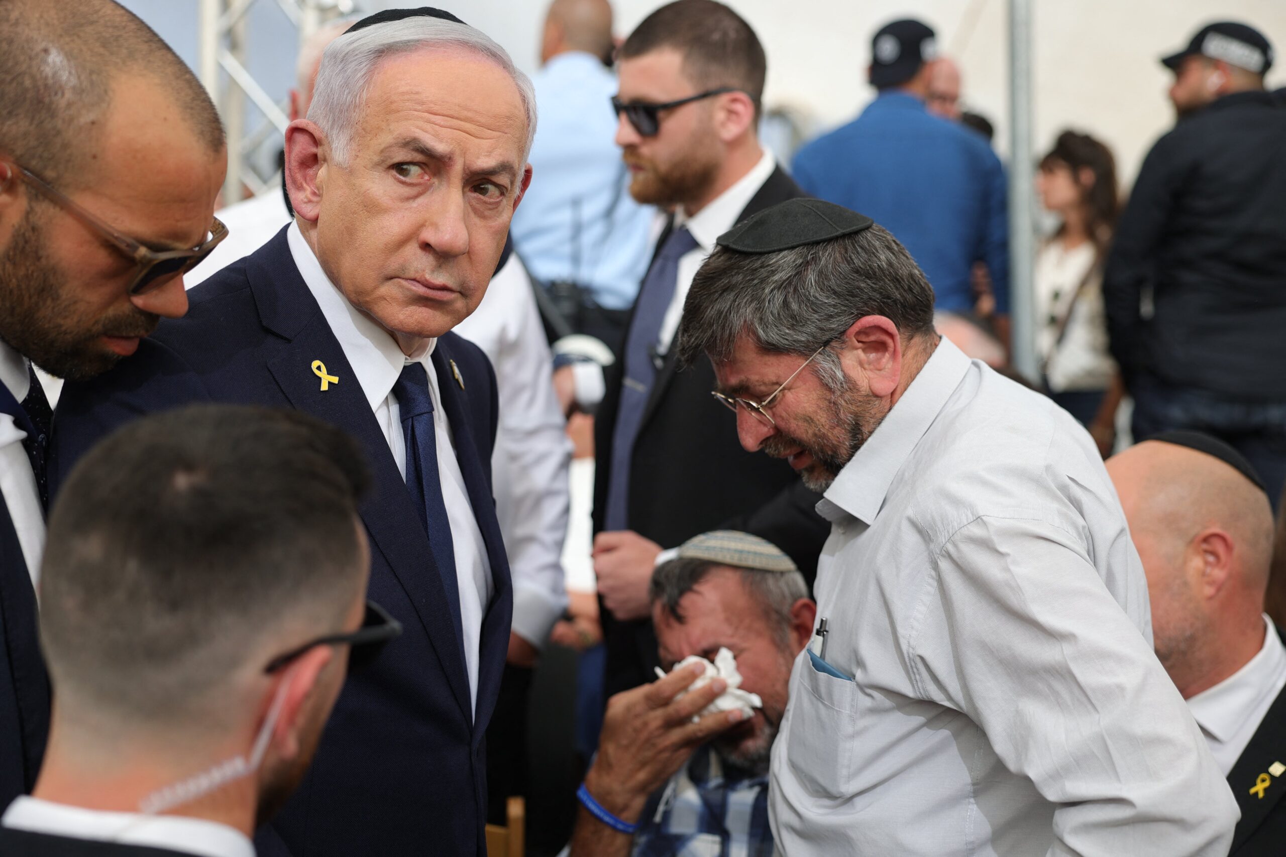 Netanyahu calls up reservists as his cabinet approves expansion of Gaza offensive